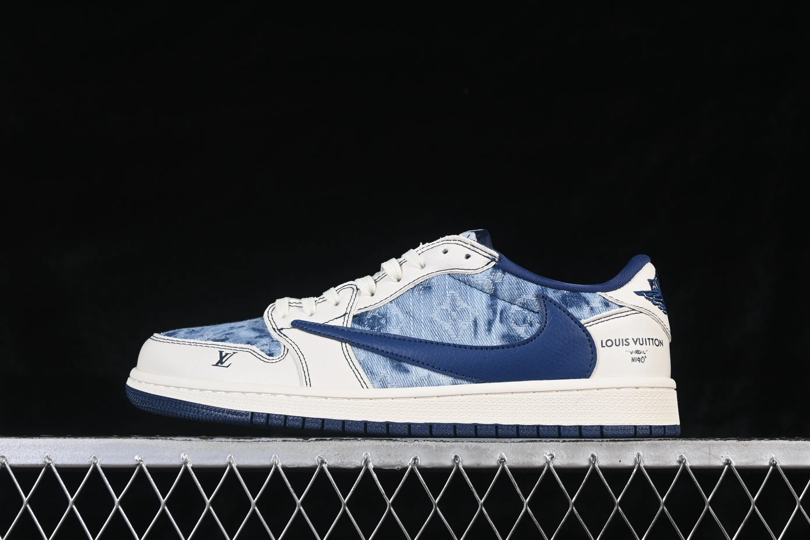 All categories Air Jordan Jordan series basketball shoes Air Jordan 1 Low High-end customized low-top sneakers Travis Scott x Fragment Design x Air Jordan 1 Low OG SP AJ1 Joe 1 joint white and blue denim low-top cultural casual sneakers LD2028-046
